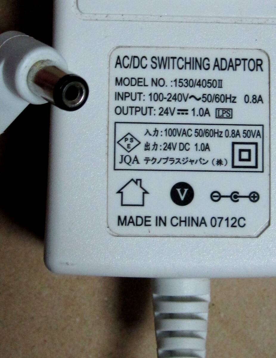  переключение AC адаптер 1530/4050Ⅱ (24V 1A) 5.5mm×2.1mm