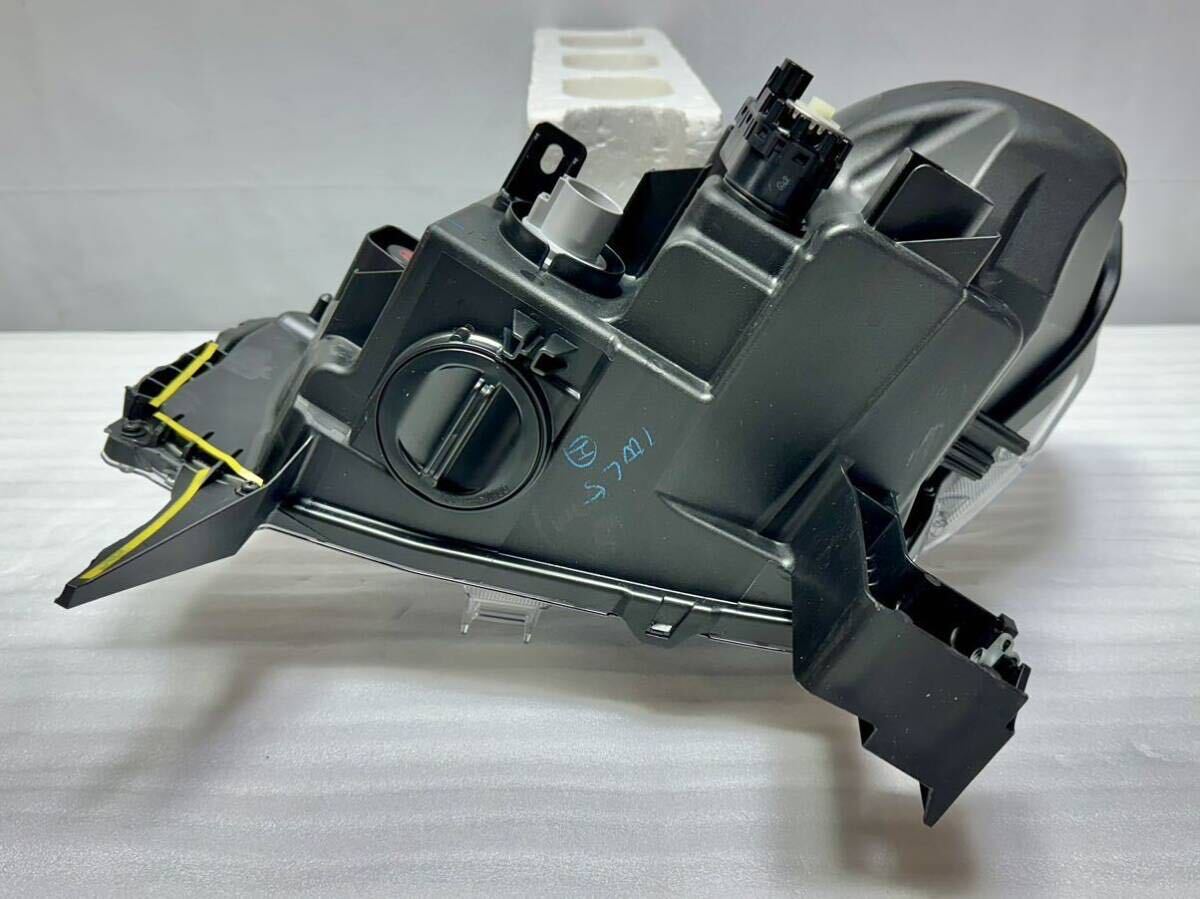 S-3020 ワゴンR カスタムZ 右 ヘッドライト LED MH55S MH95S S-3020 ワゴンR カスタムZ 右 ヘッドライト LED MH55S MH95S