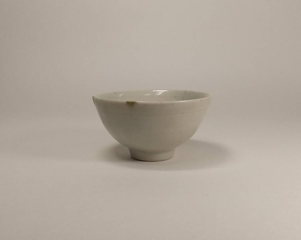 【茶犬】卯の斑のくらわんか白磁盃 江戸時代中期の画像3