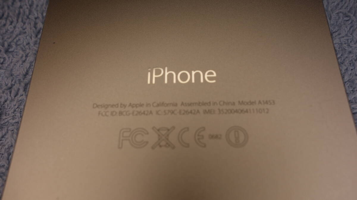 iPhone5s 32GB ME336J/A ゴールド docomo 判定〇 現状品の画像4