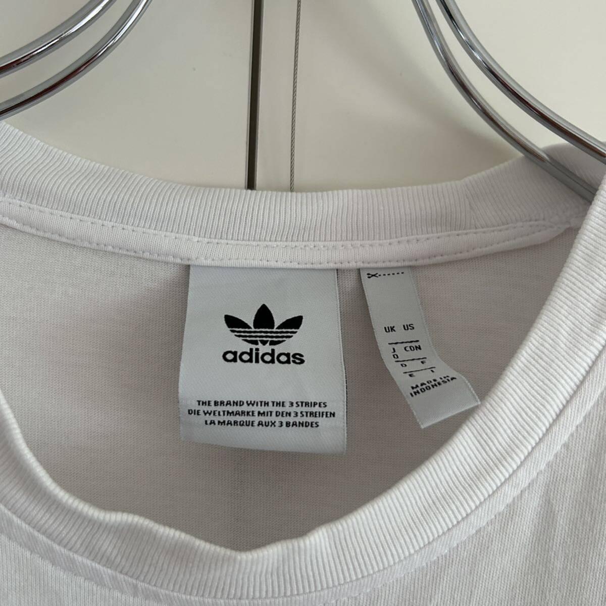 adidas originals アディダスオリジナルス センターロゴ Tシャツ O ホワイト トレフォイル 袖プリント 大きいサイズの画像3