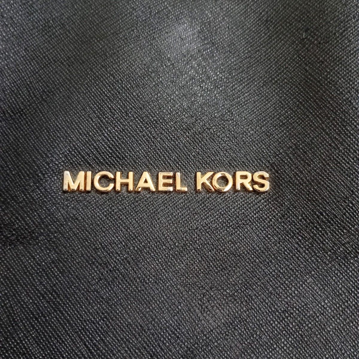 即日発送 MICHAEL KORS マイケルコース　サフィアーノ   肩掛け　 トートバッグ　ショルダーバッグ　人気　ブラック　黒