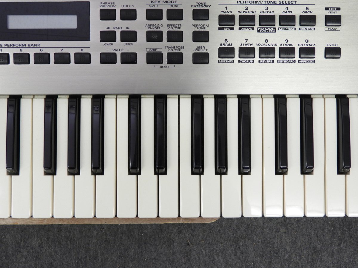 ☆ Roland ローランド RS-5 シンセサイザー ケース付き ☆中古☆の画像7