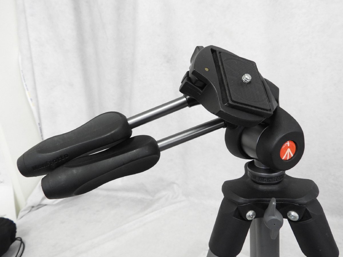 ☆ Manfrotto マンフロット MKCOMPACTADV-BK 三脚 ☆中古☆_画像4