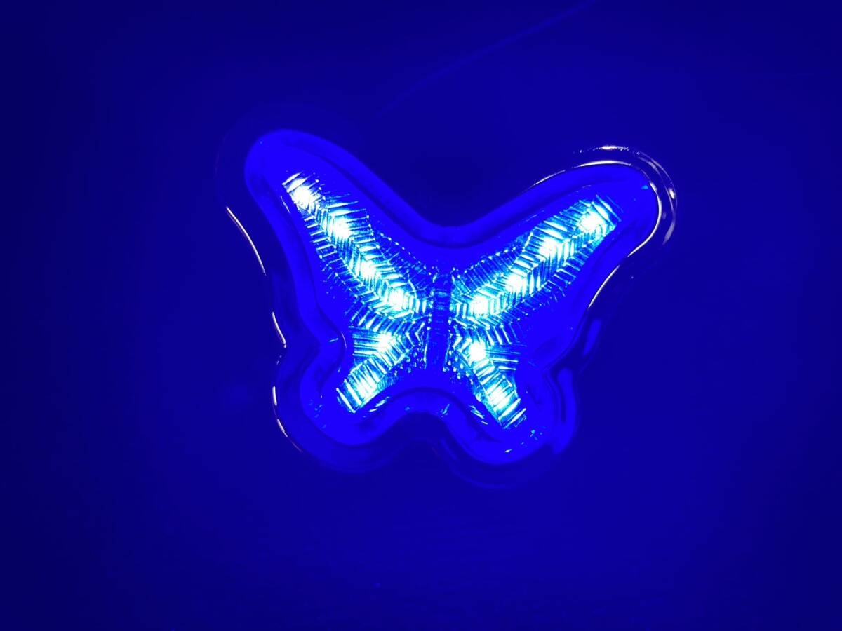 格安　蝶々　型 LED サイドマーカー　青　ブルー 12-24V 4個セット　新品　レトロ_画像2