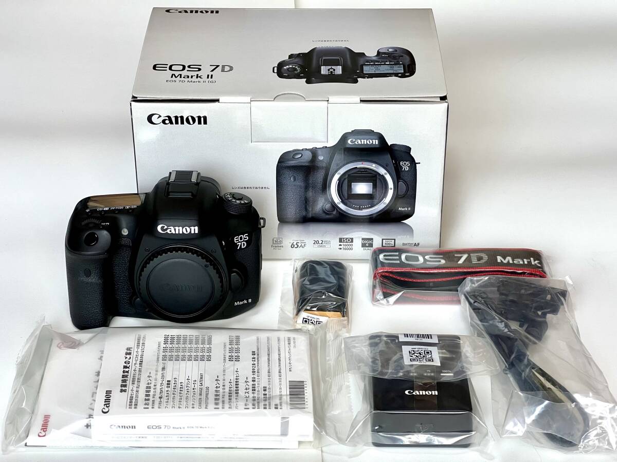 Canon キャノン EOS 7D Mark II ボディー オマケ多数 【極美品 ショット数3035】の画像1