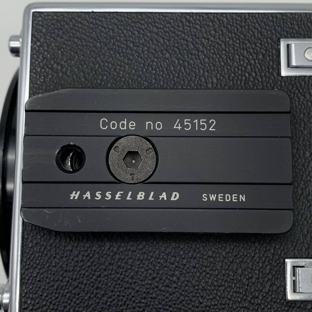 ■【売り切り】HASSELBLAD（ハッセルブラッド）中判 フィルムカメラ 500C/M ボディ _画像9