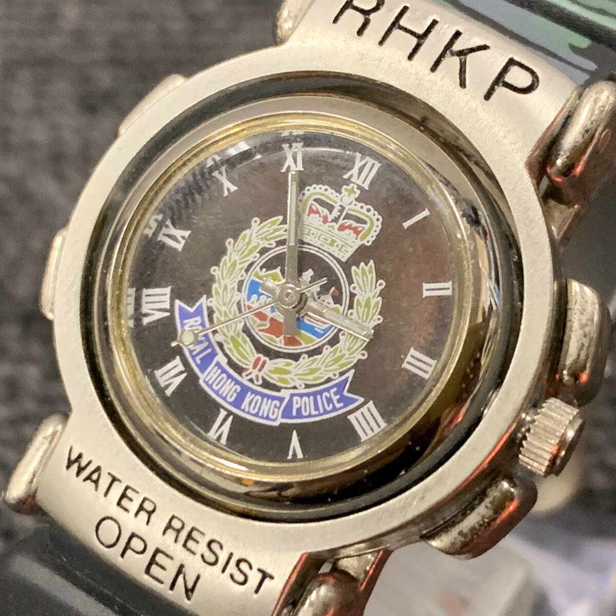 □【売り切り】ROYAL HONG KONG POLICE RHHP スケルトン クォーツ 腕時計の画像1
