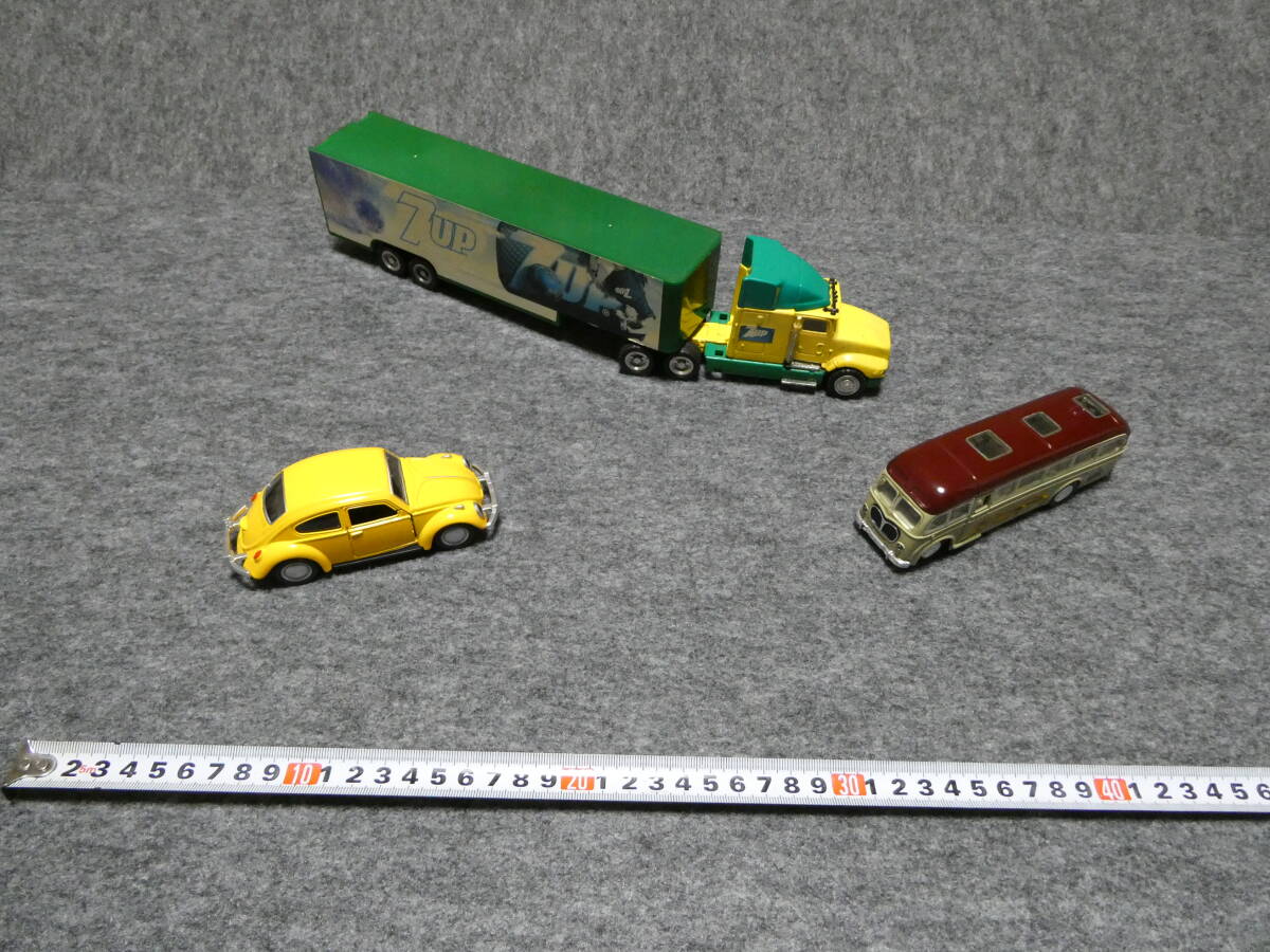 USED品:ミニカー [7up] Truck トレーラー ワーゲン バス 3セット_画像1