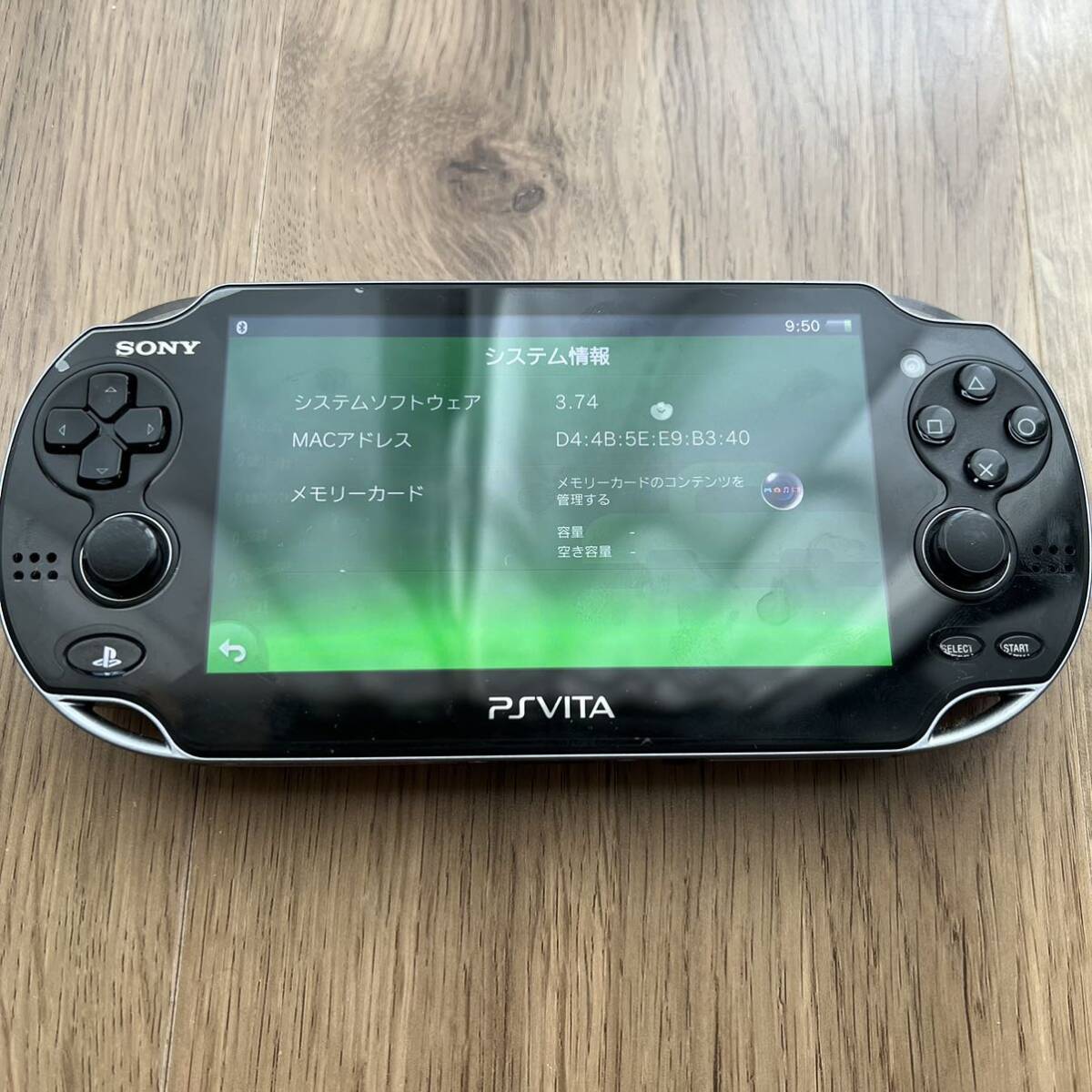 SONY プレイステーションVite 討鬼伝 鬼柄 PCH-1000 本体のみ PS Vita ゲーム機 PlayStation 中古 動作確認 ソフト 32GBメモリ付属の画像2