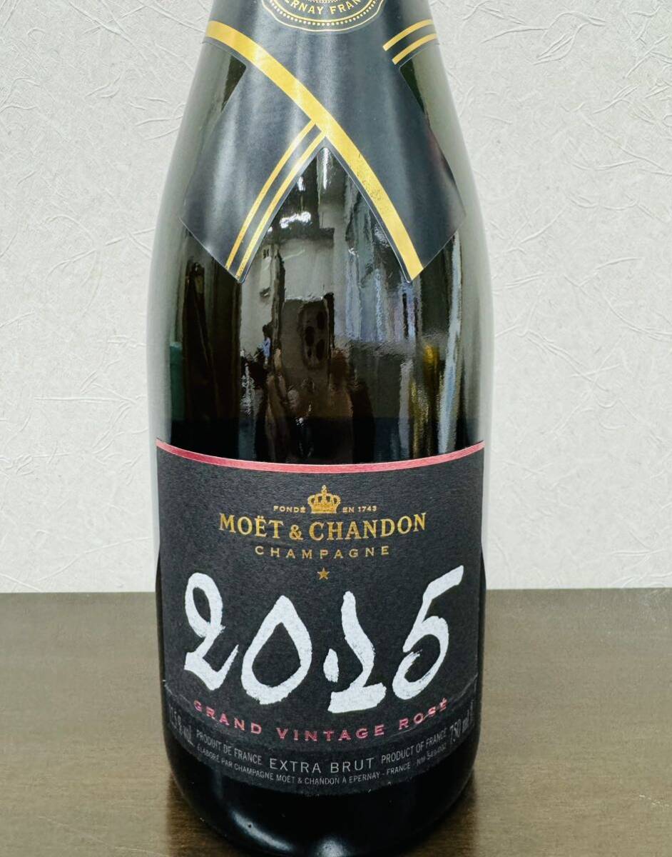 未開栓 MOET CHANDON 2025シャンパン 750mlの画像2