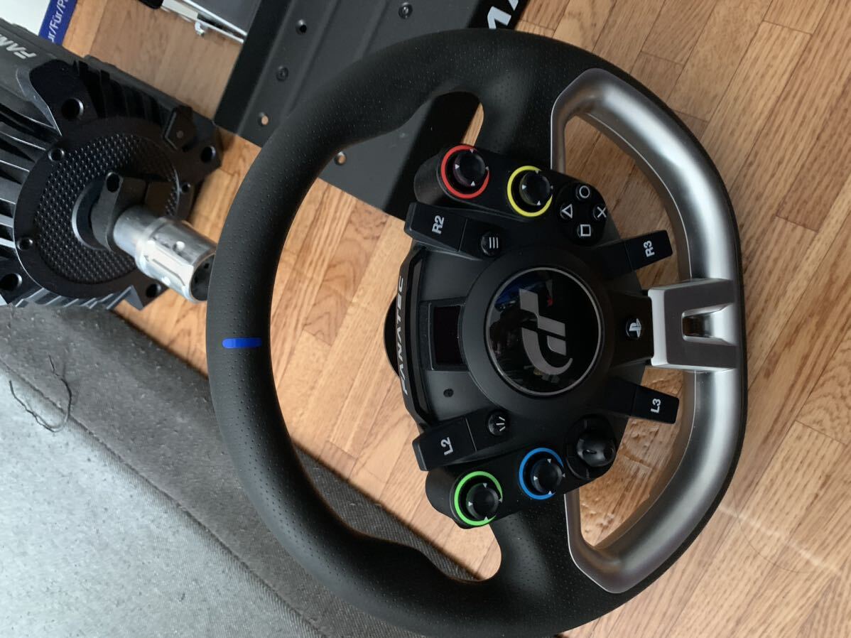 Fanatec Gran Turismo DD Pro (8Nm) アルミQR1付属　付属品完備_画像2