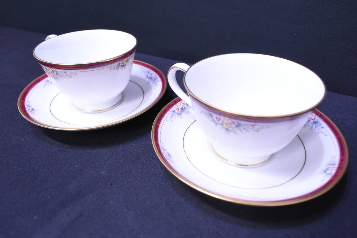 Noritake/ノリタケ/VILLA HAVEN/1545/日本製/カップ&ソーサー/ティーカップ/コーヒーカップ/2客セット/金彩/花柄/UQY800_画像4