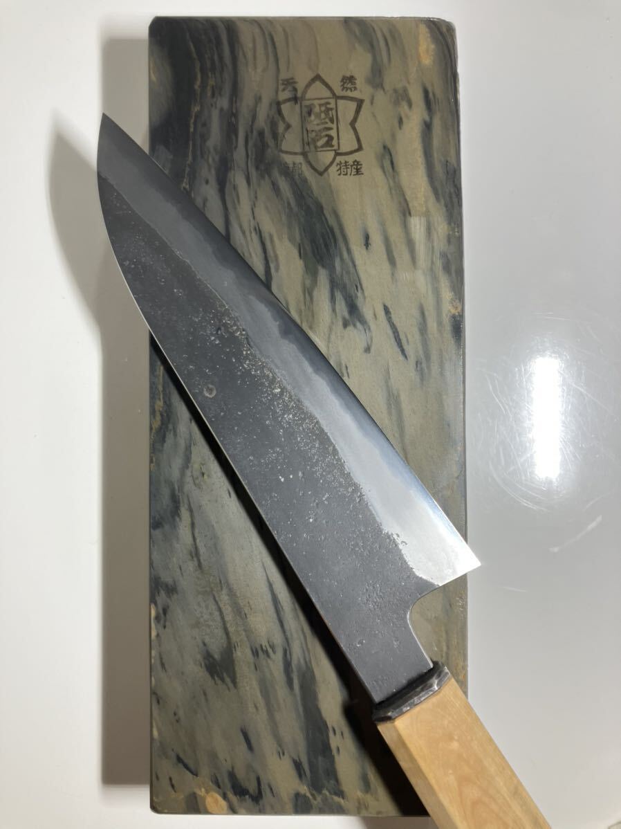 Yahoo!オークション - 天然砥石 京都 正本山 カラス 1410g 鉋 鑿 Yahoo!オークション - 天然砥石 京都 正本山 カラス 1410g 鉋 鑿