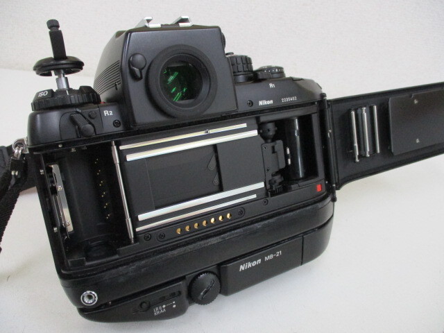 Nikon ニコン F4 AF一眼レフフィルムカメラ ボディ・レンズ・ストロボ・カメラケース　ジャンク品　激安1円スタート_画像6