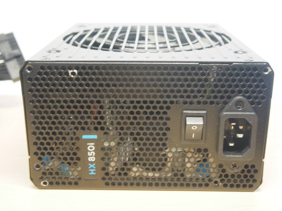 現状品です Corsair HX850i 850W 電源ユニット 80PLUS PLATINUM 現状品です Corsair HX850i 850W 電源ユニット 80PLUS PLATINUM