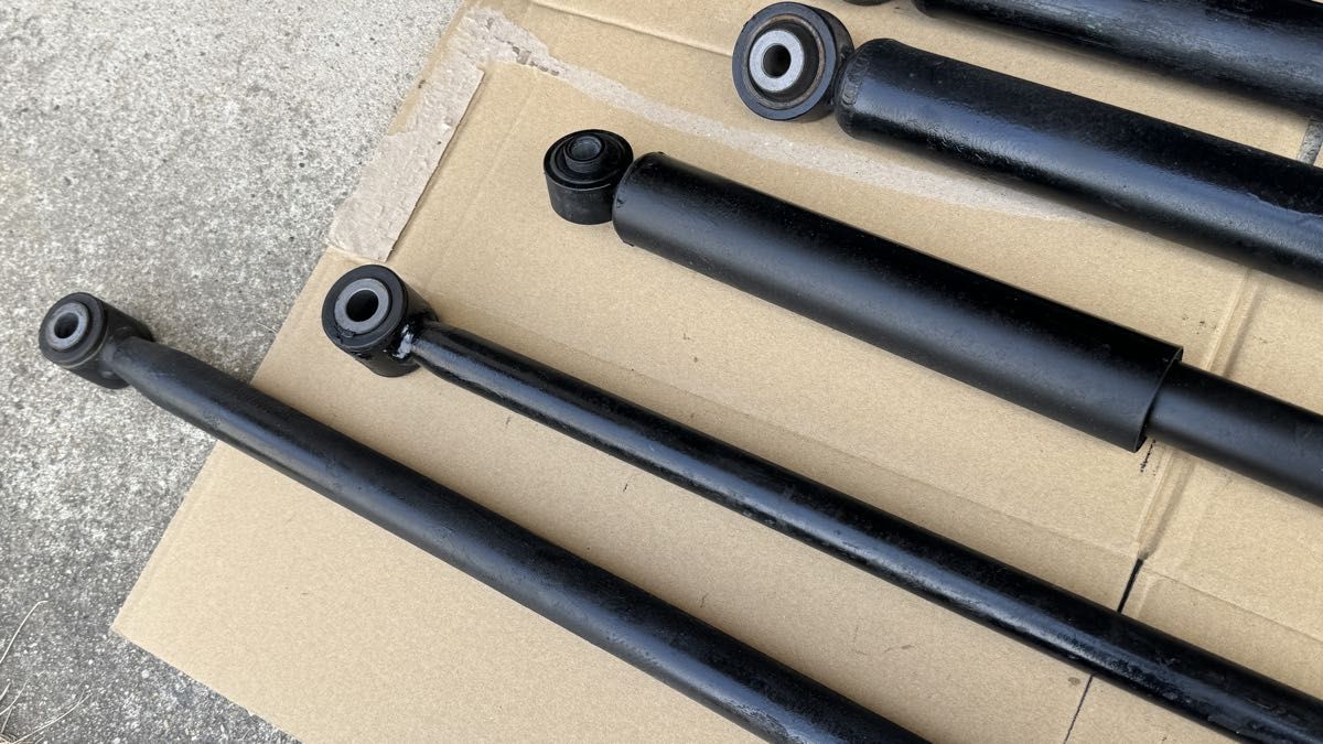 ジムニー シエラ JB74 純正 足回りセット ショックアブソーバー ジムニー シエラ JB74 純正 足回りセット ショックアブソーバー