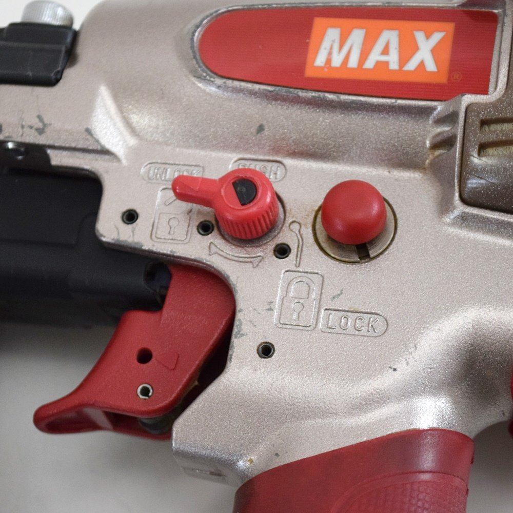 MAX высокого давления гвоздезабивной пистолет super neilaHA-50F1(D) 4MA пол staple оборудование . число 84шт.@ использование пустой атмосферное давление 1.2~2.3MPa с футляром . Max 