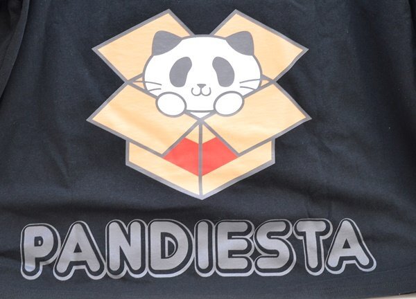 新品 タグ付き PANDIESTA JAPAN ビッグ 半袖Ｔシャツ パンダさん 宇宙 刺繍 熊猫 554108 XLサイズ パンディエスタジャパンの画像4
