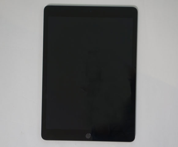 Apple iPad アップル アイパッド 第9世代 Wi-Fiモデル MK2K3J/A 64GB A2602 スペースグレイ (6268)の画像2