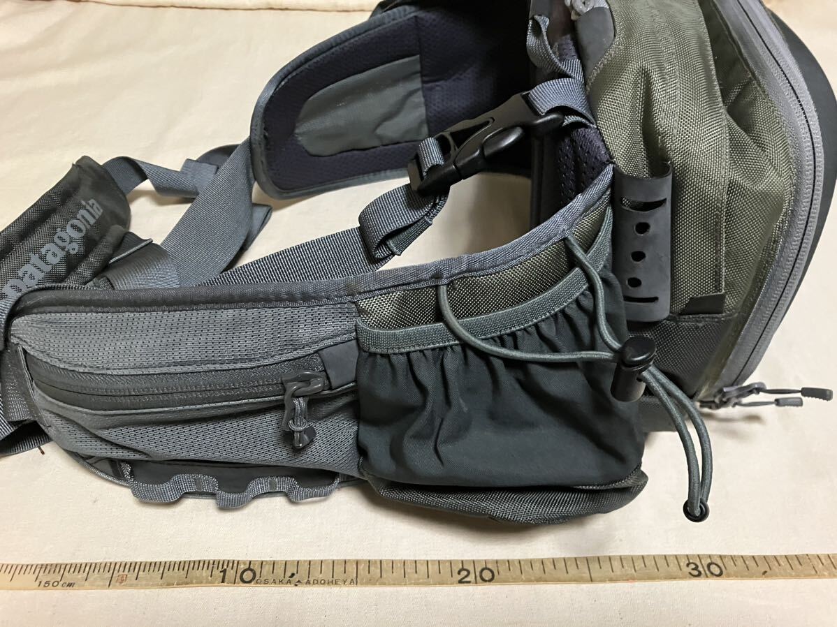 10430円 美品 patagonia ステルスヒップパック 廃番希少品 10430円 美品 patagonia ステルスヒップパック 廃番希少品