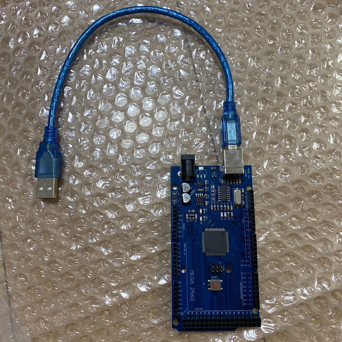 Arduino MEGA 2560 R3 CH340 互換ボード USBケーブル付き_画像1