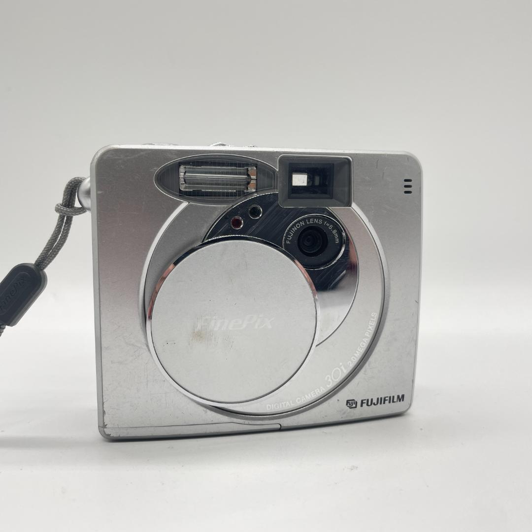 【動作確認済・スマートメディア付】FUJIFILM FinePix 30i コンデジ デジカメ デジタルカメラ シャッター&フラッシュ動作OKの画像3