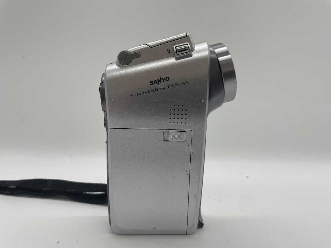 【動作確認済み】SANYO Xacti DMX-C5(T) デジタルビデオカメラ ハンディビデオカメラ カメラ サンヨー 三洋の画像9