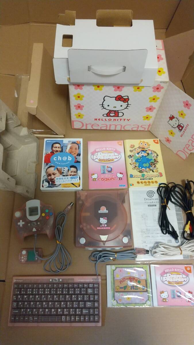 SEGA ハローキティドリームキャスト スケルトンピンク 中古 当時の箱付 ソフトは新品未開封 Hello Kitty Dreamcast pink セガの画像7