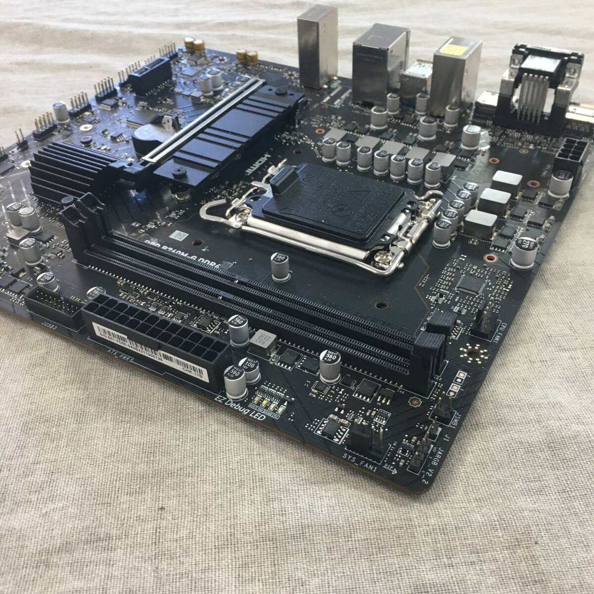 現状品 MSI マザーボード PRO B760M-G DDR4 第14/13/12世代CPU(LGA1700)対応 mATX 2xGen4 M.2 [Intel B760 搭載] MB5997の画像7