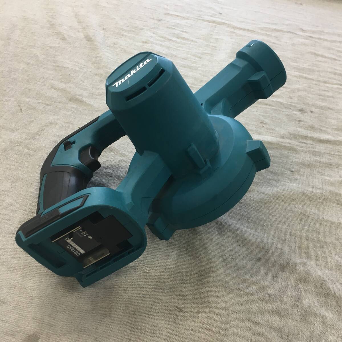 現状品 マキタ(Makita) 充電式ブロワ 18V バッテリ・充電器別売 UB185DZの画像7