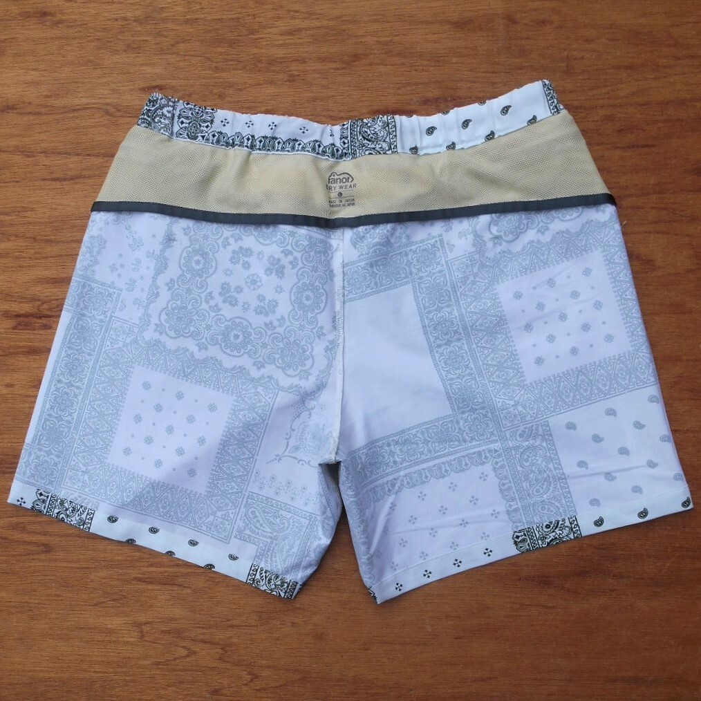 美品 ranor BANDANA CRAZY MIDDLE SHORTS ラナー バンダナクレイジー柄 ミドルショーツ L ランニング ショートパンツ 日本製 ~W98 吸汗速乾の画像6