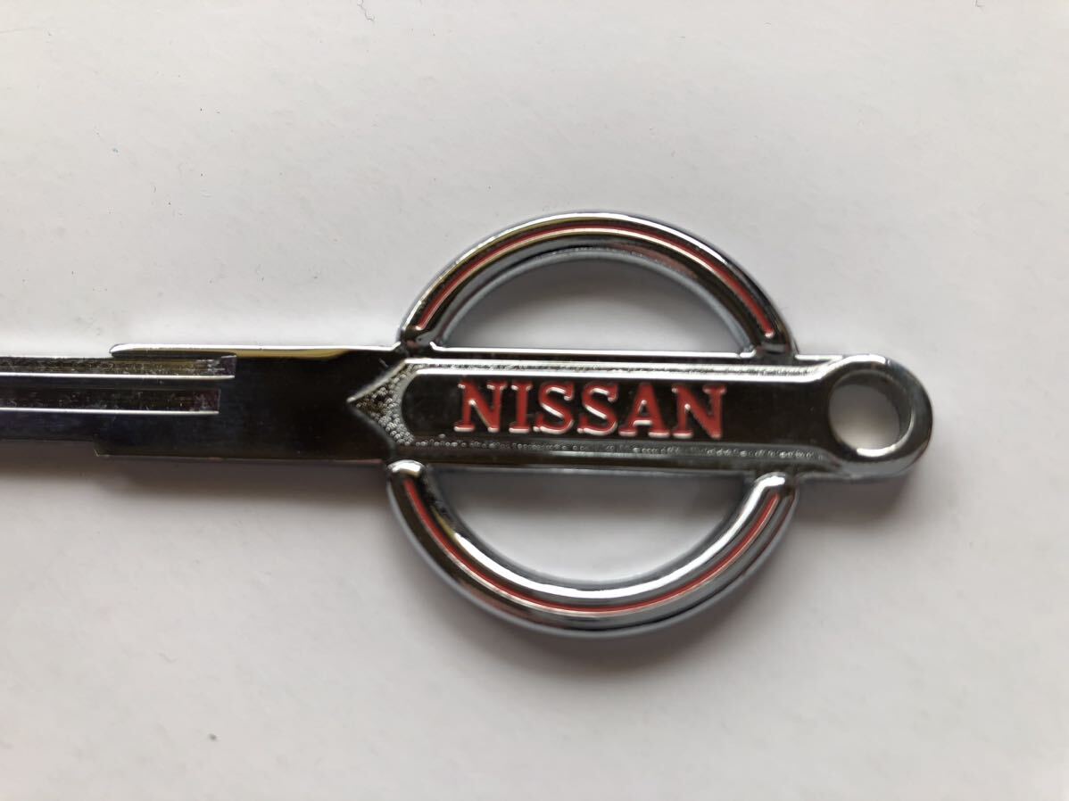 当時物 NISSAN 日産 ニッサン 旧車 ファッションキー ブランクキー スペアキー 鍵 M253 メッキ JDM 未使用 DATSUN_画像4