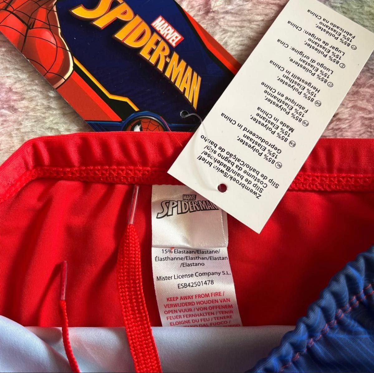 スパイダーマン　MARVEL 水着+パジャマ 新品　120cm