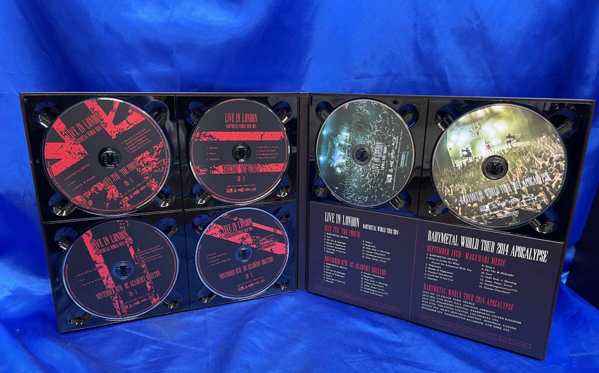 【Blu-ray】BABYMETAL / BABYMETAL WORLD TOUR 2014 APOCALYPSE[THE ONE限定版]　 ベビーメタル　6枚組(BD2枚+CD4枚)_画像2
