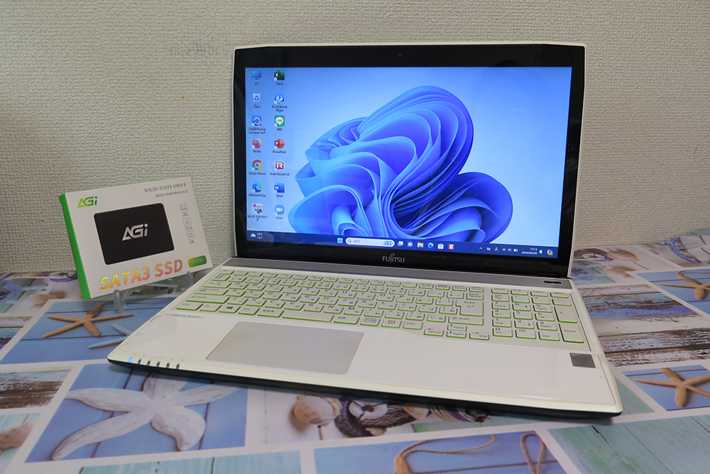 タッチパネル【高速Core i7(最大3.2GHz)x4★爆速新品SSD512GB】AH56/M 最新Windows11+Office2019 H&B★メモリ8GB/Webカメラ/Blu-ray/Wi-Fiの画像1