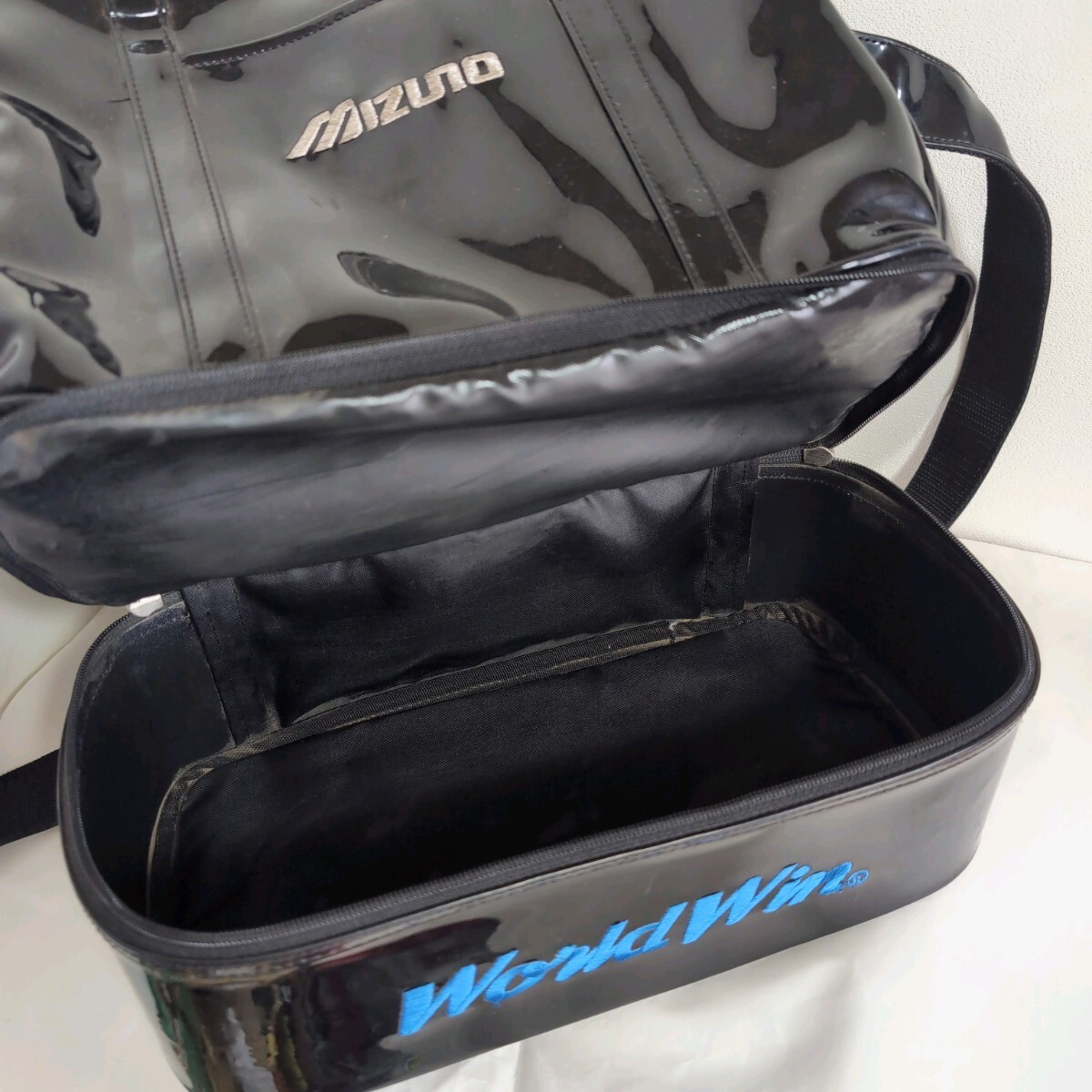 MO■ミズノ ワールドウィン 野球バッグ YS02B メンズ シューズ入れ付き ブラック エナメルバッグ ショルダーバッグ セカンドバッグ 鞄の画像8