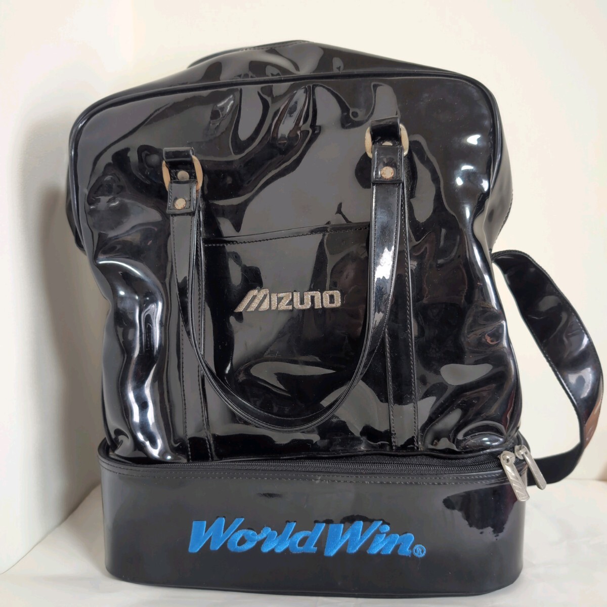 MO■ミズノ ワールドウィン 野球バッグ YS02B メンズ シューズ入れ付き ブラック エナメルバッグ ショルダーバッグ セカンドバッグ 鞄の画像2