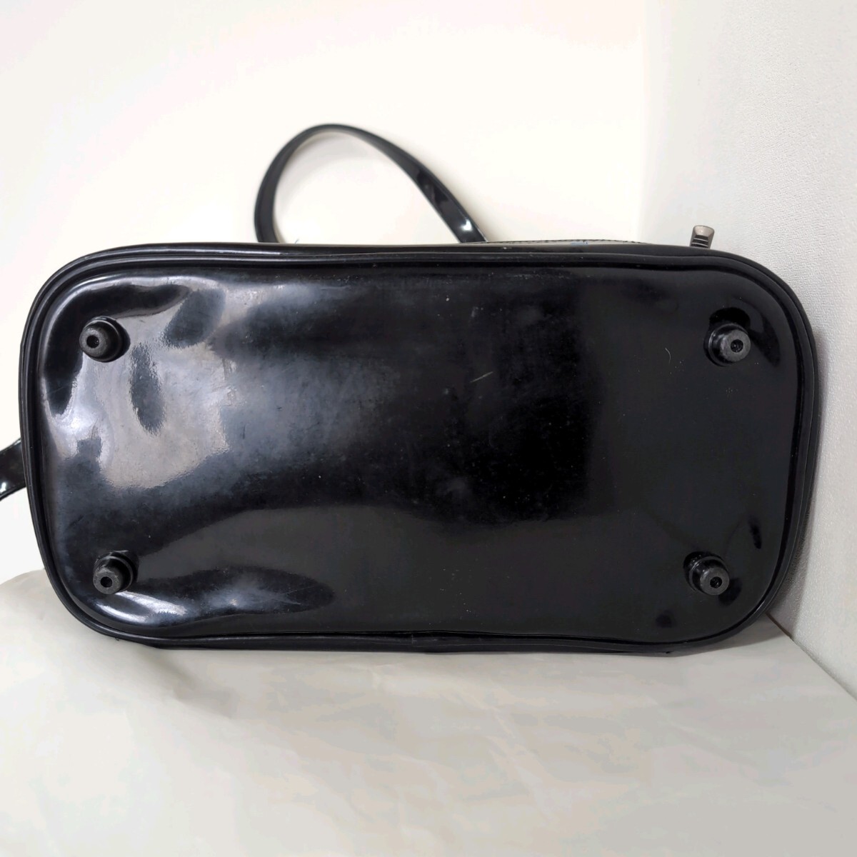 MO■ミズノ ワールドウィン 野球バッグ YS02B メンズ シューズ入れ付き ブラック エナメルバッグ ショルダーバッグ セカンドバッグ 鞄の画像6