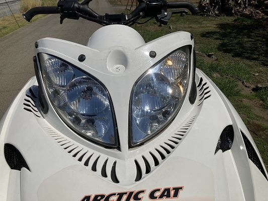 スノーモービル　ARCTIC CAT M8_画像9