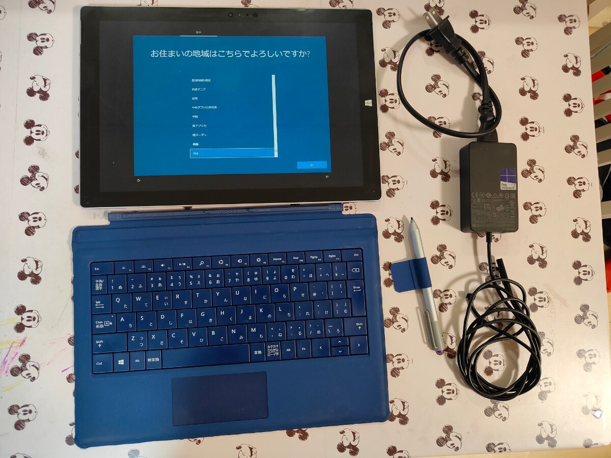 Surface Pro3 コアi7 SSD512 win10PRO