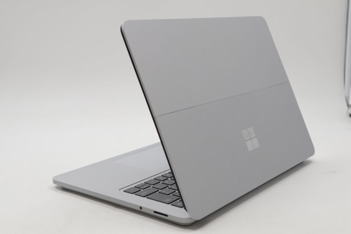 ★全額返金保証！最速発送！【Surface Laptop Studio i7-11370H/ 16GB/ M.2 SSD 512GB Win11 動作確認済】★（202404-18839-PCkaitori）_画像1