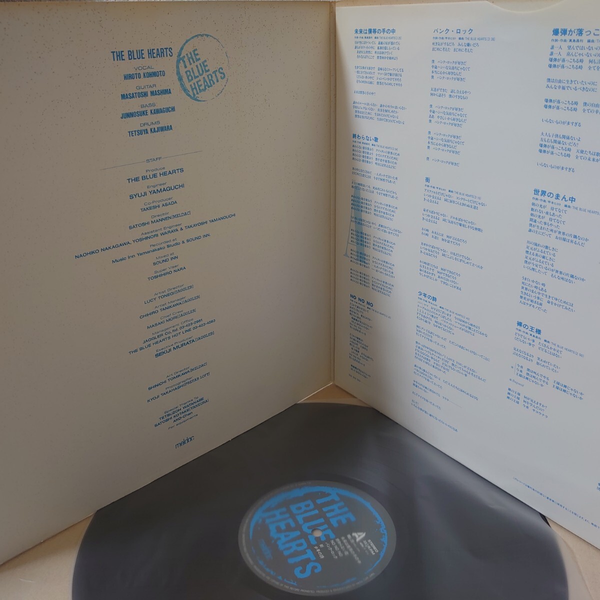 LP★THE BLUE HEARTS/ザ・ブルーハーツ［初回ダンボールジャケット/MEL-20/1987年］_画像2