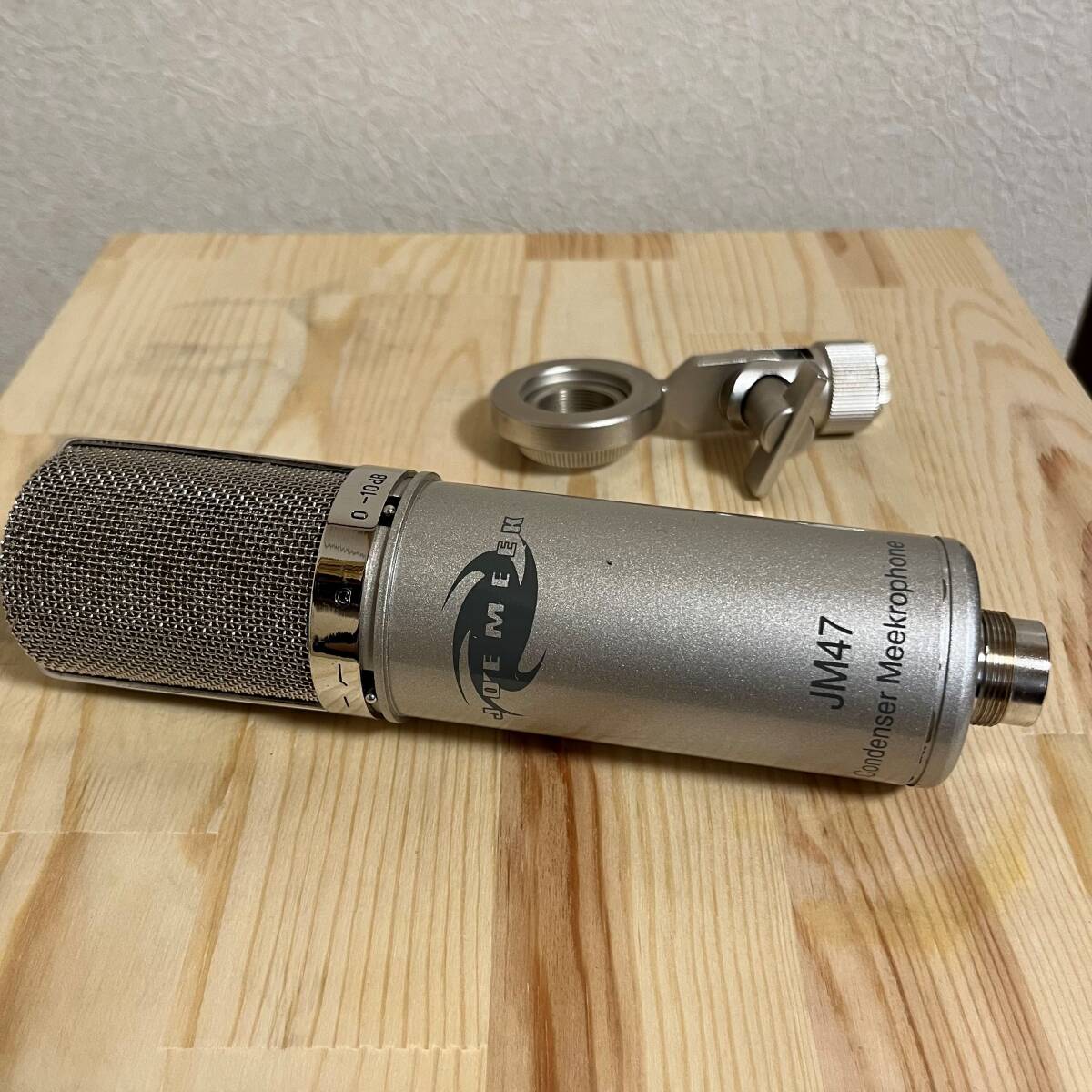Yahoo!オークション - JOEMEEK JM47 中古動作品 コンデンサーマイク Yahoo!オークション - JOEMEEK JM47 中古動作品 コンデンサーマイク
