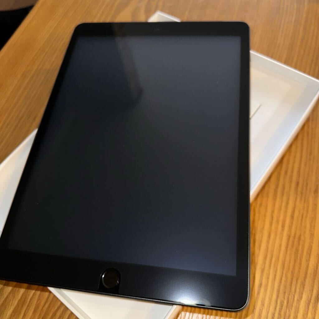 【超美品 1円スタート！】Apple iPad 第9世代 64GB スペースグレイ/本体の画像10