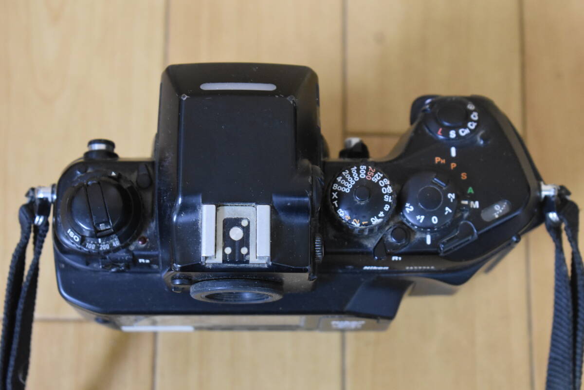 うぶ品 Nikon F4 ニコン カメラ ブラックボディ MF-23、MB-21付 未確認 未整備品 ジャンクの画像5