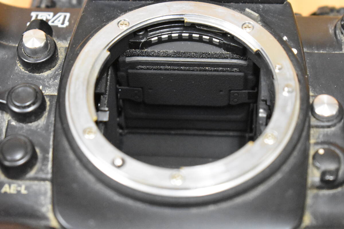 うぶ品 Nikon F4 ニコン カメラ ブラックボディ MF-23、MB-21付 未確認 未整備品 ジャンクの画像7