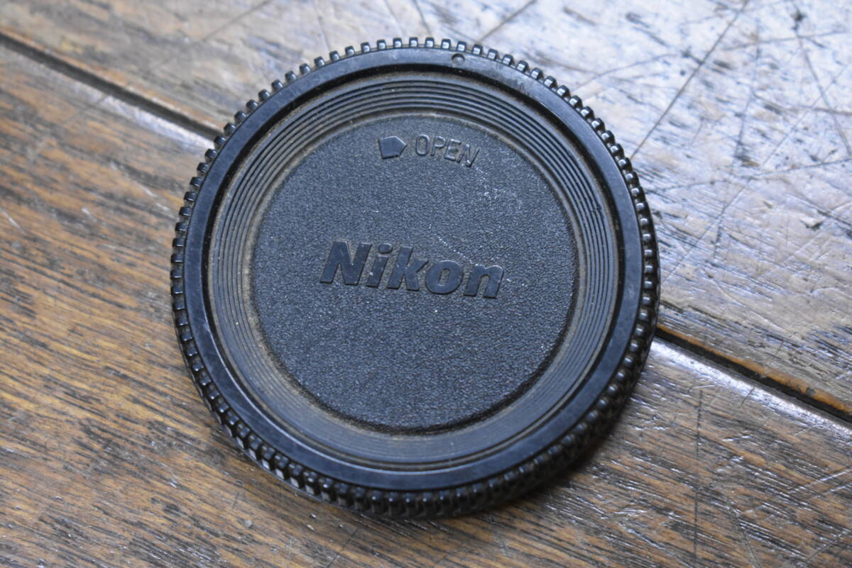 うぶ品 Nikon F4 ニコン カメラ ブラックボディ MF-23、MB-21付 未確認 未整備品 ジャンクの画像9