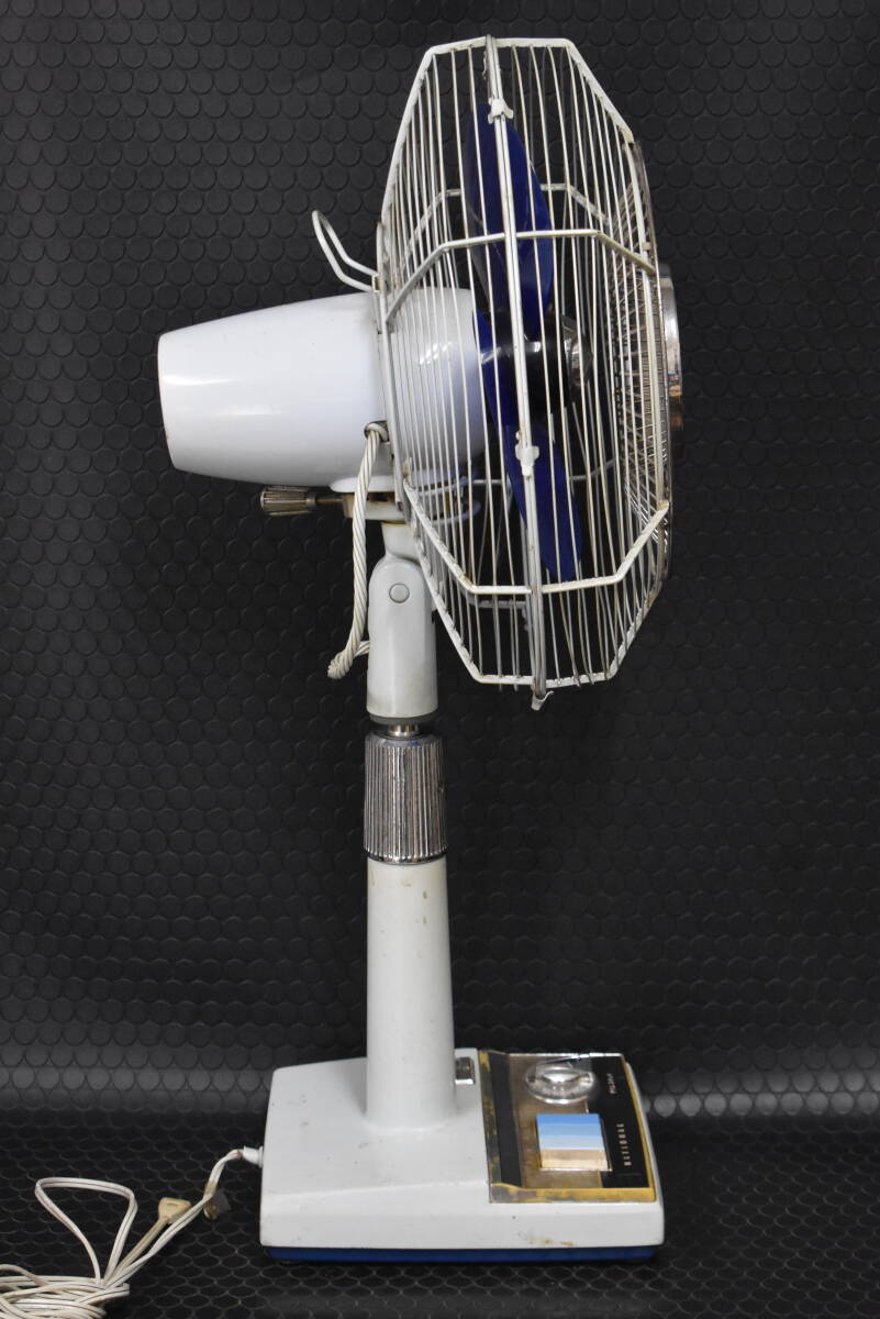 うぶ品 昭和レトロ ナショナル NATIONAL ELECTRIC FAN 扇風機 F-30ZE 3枚羽根 30cm アンティーク 未整備品 稼働品 ジャンクの画像4