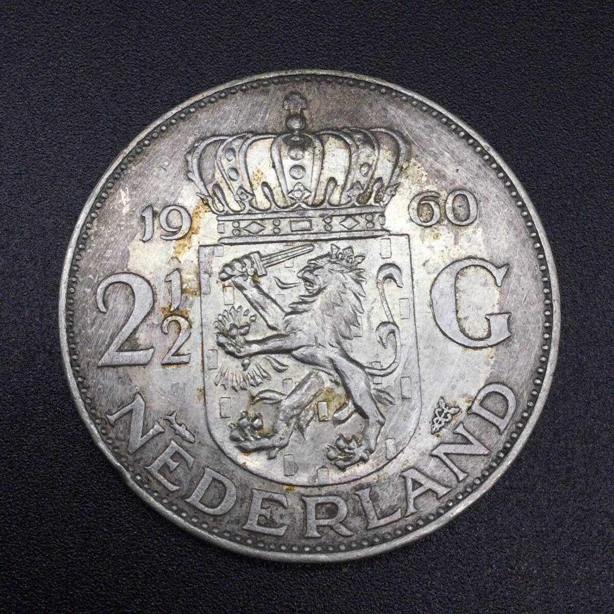【6325】オランダ 銀貨 ウィルヘルミナ女王 2.5グルデン 1962年 重量約15ｇ コイン メダル 貨幣の画像2